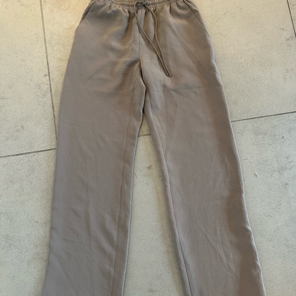 Wilfred Thesis Pant - Crepette and Modern Taupe (XXS) - Picture 7 of 7